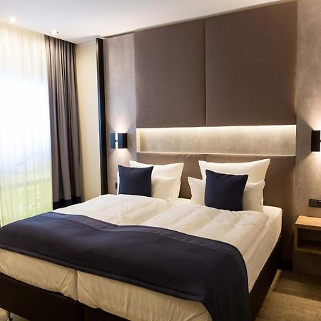 Sky Hotel Cloppenburg Eksteriør billede