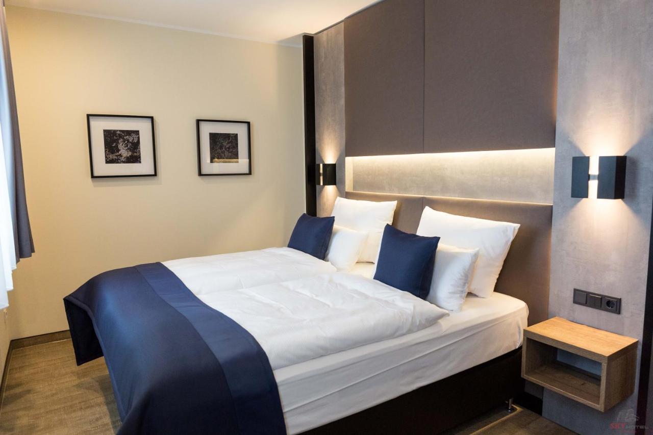 Sky Hotel Cloppenburg Eksteriør billede
