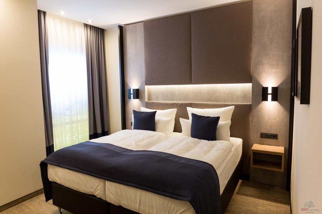 Sky Hotel Cloppenburg Eksteriør billede